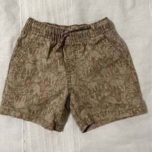 Target - Boys shorts - 18 months